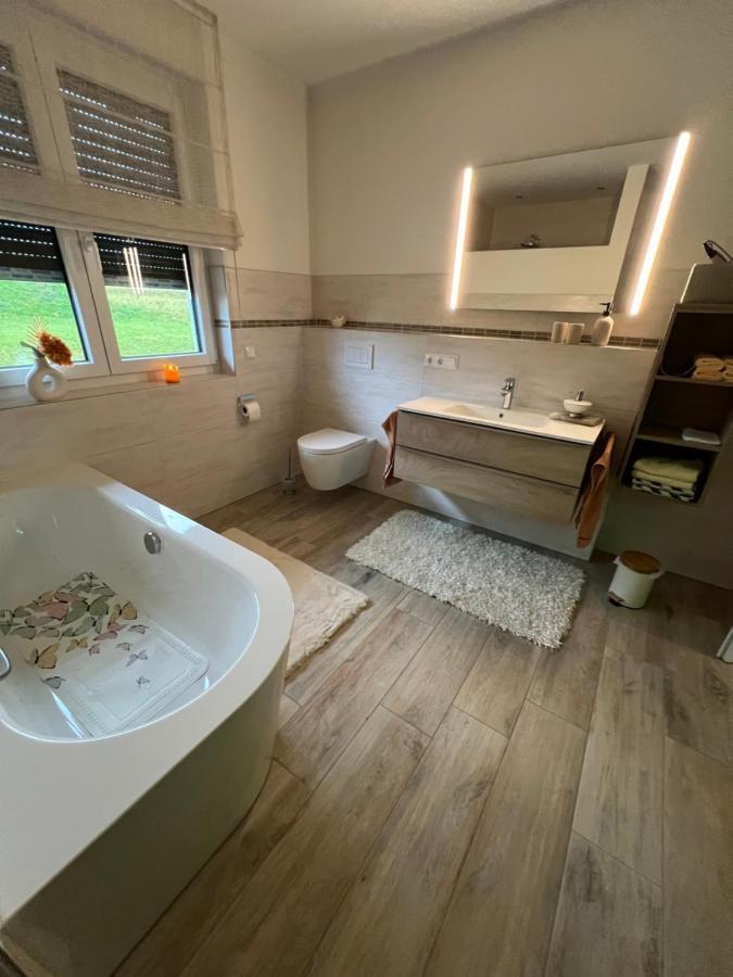 Ferienhaus Im Wiesental นีเด็กเกน ภายนอก รูปภาพ